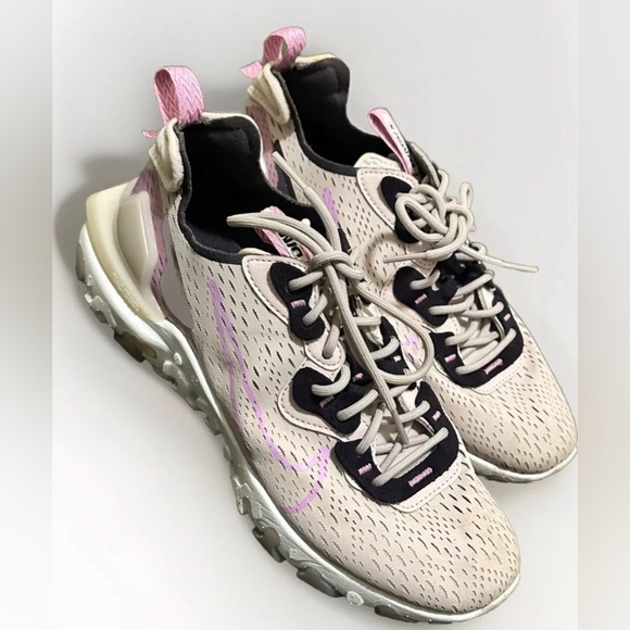 Size 9 - Nike React Vision Cave Purple Pink W - Picture 2 of 7